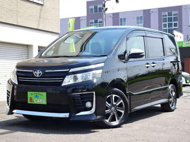 ヴォクシー2.0 ZS 煌 4WD　本州車　保証1年/走行距離無制限　4WD　ワンオーナー　　両側パワースライドドア　純正ナビ　地デジ　バックカメラ　Bluetooth接続　フリップダウンモニター　LEDヘッドライト　ビルトインETC　冬タイヤ付き 2000