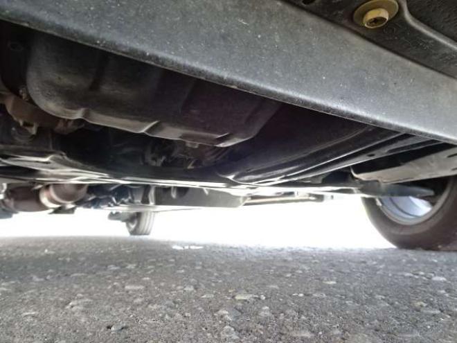ヴォクシー2.0 ZS 煌 4WD　本州車　保証1年/走行距離無制限　4WD　ワンオーナー　　両側パワースライドドア　純正ナビ　地デジ　バックカメラ　Bluetooth接続　フリップダウンモニター　LEDヘッドライト　ビルトインETC　冬タイヤ付き 2000