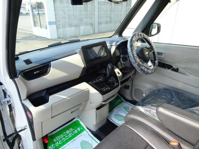 ルークスX 4WD　保証1年/走行距離無制限　4WD　パワースライドドア　純正ナビ　地デジ　全方位カメラ　純正エンジンスターター　社外15インチアルミ  前後ドライブレコーダー ハンズフリーオートスライドドア　中古冬タイヤ付き 660