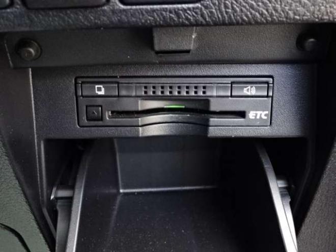 アルファード2.5 S Aパッケージ 4WD　本州車　保証1年/走行距離無制限　4WD　両側パワースライドドア　プリクラッシュセーフティ 純正9型ナビ 地デジ　バックカメラ　Bluetooth接続　フリップダウンモニター　ブレーキホールド　純正18AW　冬タイヤ付属 2500