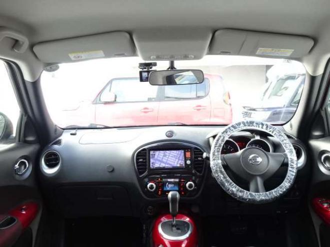 ジューク1.6 16GT FOUR タイプV 4WD　保証1年/走行距離無制限　切替4WD　純正ナビ　地デジ　バックカメラ　純正エンジンスターター　インテリジェントキー　プッシュスタート　冬タイヤ付属 1600