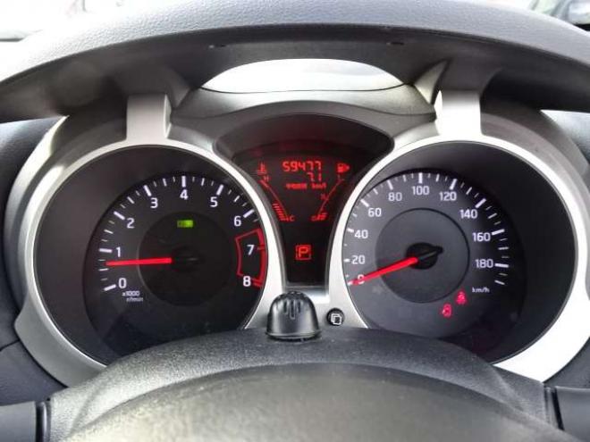 ジューク1.6 16GT FOUR タイプV 4WD　保証1年/走行距離無制限　切替4WD　純正ナビ　地デジ　バックカメラ　純正エンジンスターター　インテリジェントキー　プッシュスタート　冬タイヤ付属 1600