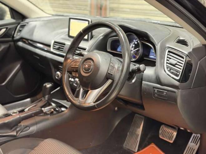 アクセラスポーツ1.5 15S 4WD　防錆塗装4WDナビBカメ 1500