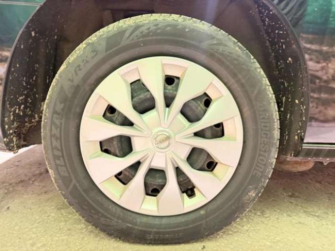 セレナ2.0 XV 4WD　防錆塗装4WDTVナビBカメETCドラレコ 2000