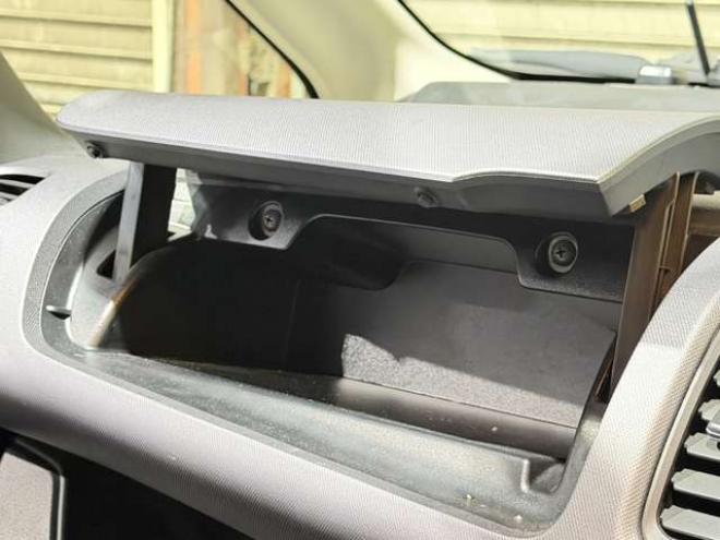 セレナ2.0 XV 4WD　防錆塗装4WDTVナビBカメETCドラレコ 2000