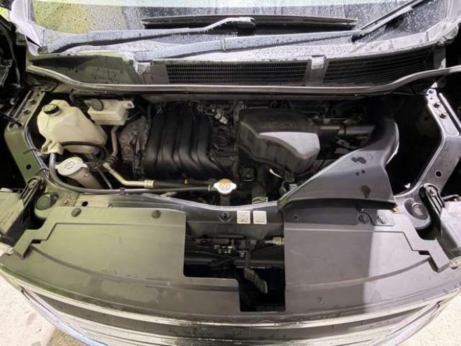 セレナ2.0 ハイウェイスター Vセレクション+Safety 4WD　防錆塗装4WDTVナビBカメETC 2000