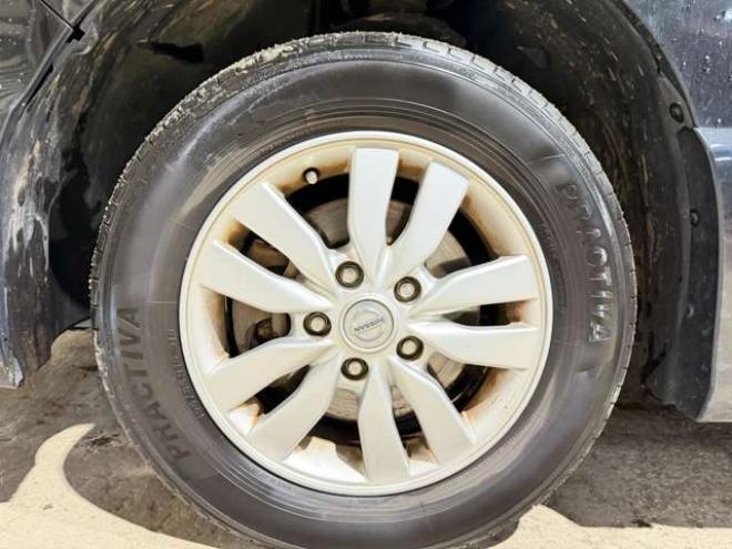 セレナ2.0 ハイウェイスター Vセレクション+Safety 4WD　防錆塗装4WDTVナビBカメETC 2000