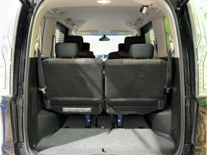 セレナ2.0 ハイウェイスター Vセレクション+Safety 4WD　防錆塗装4WDTVナビBカメETC 2000