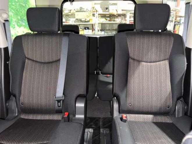 セレナ2.0 ハイウェイスター Vセレクション+Safety 4WD　防錆塗装4WDTVナビBカメETC 2000
