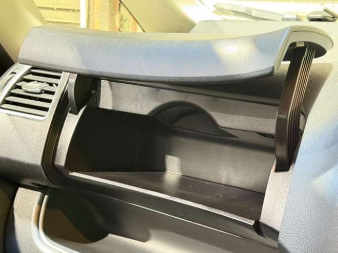 セレナ2.0 ハイウェイスター Vセレクション+Safety 4WD　防錆塗装4WDTVナビBカメETC 2000