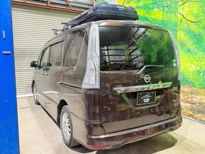 セレナ2.0 ハイウェイスター アドバンストセーフティ パッケージ 4WD　防錆塗装4WDTVナビBカメエンスタドラレコ 2000