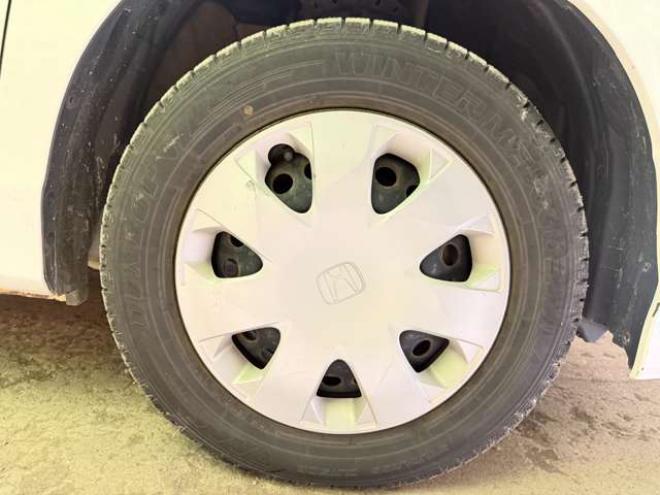 フリード1.5 G ジャストセレクション 4WD　防錆塗装4WDTVナビETC 1500