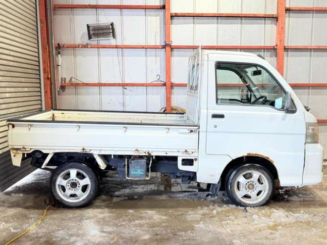 ハイゼットトラック 農用スペシャル 3方開 4WD　防錆塗装4WD夏冬タイヤ 660