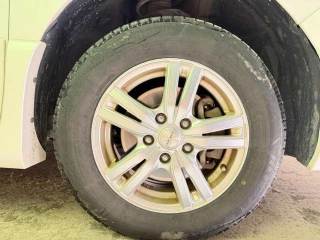 セレナ2.0 ハイウェイスター Vセレクション+Safety 4WD　防錆塗装4WDTVナビBカメエンスタETCドラレコ積込タイヤ 2000