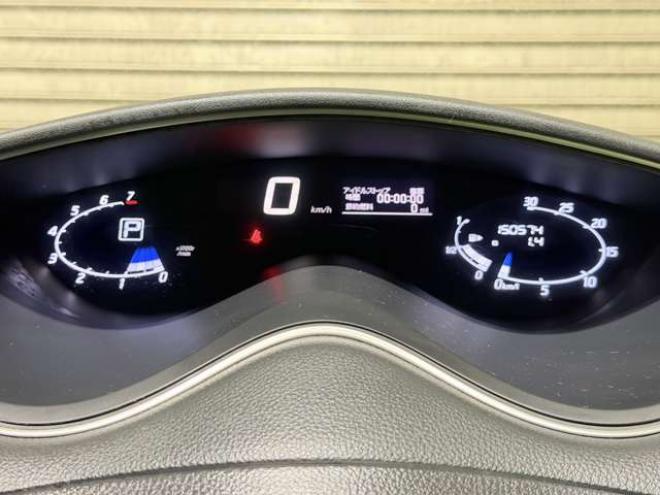 セレナ2.0 ハイウェイスター Vセレクション+Safety 4WD　防錆塗装4WDTVナビBカメエンスタETCドラレコ積込タイヤ 2000