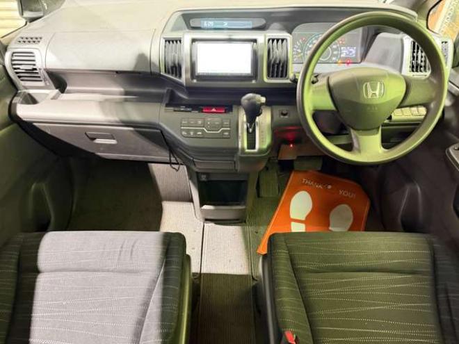 ステップワゴン2.0 G HIDエディション 4WD　防錆塗装4WDTVナビBカメETC 2000