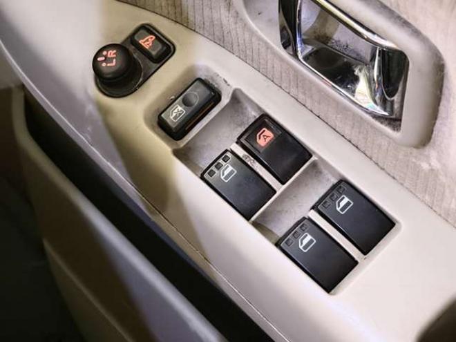 アトレーワゴン カスタムターボRS 4WD　防錆塗装4WDキーレスナビBカメ積込タイヤ 660