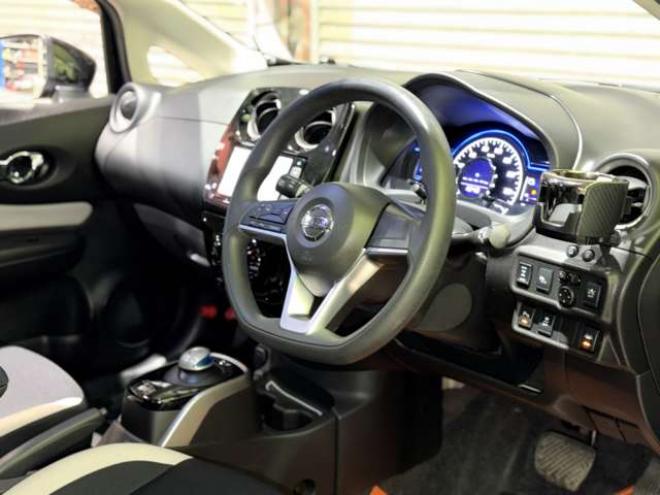 ノート1.2 e-POWER X FOUR 4WD　防錆塗装4WDTVナビBカメエンスタETC積込タイヤ 1200