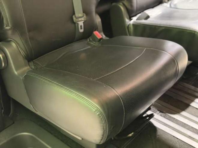 セレナ2.0 20X Vセレクション+Safety 4WD　防錆塗装4WDTVナビBカメETC 2000