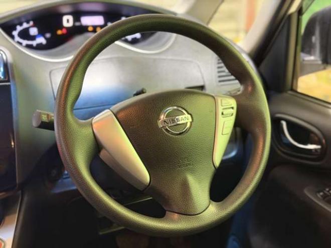 セレナ2.0 20X Vセレクション+Safety 4WD　防錆塗装4WDTVナビBカメETC 2000