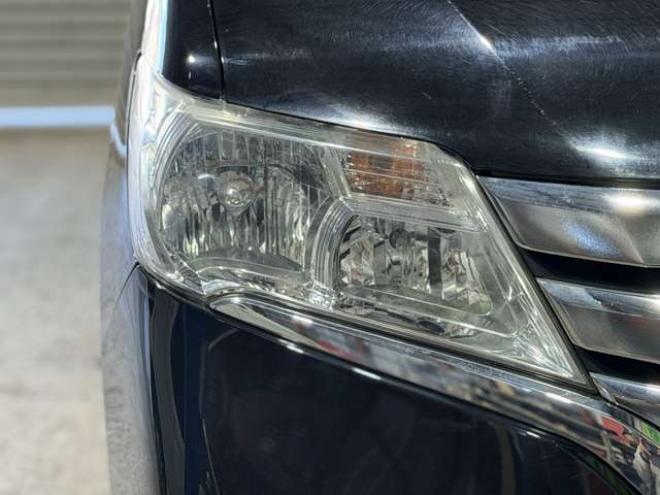 セレナ2.0 ハイウェイスター 4WD　防錆塗装4WDBluetoothオーディオCDスマキーエンスタドラレコ 2000