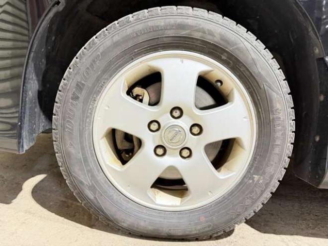 セレナ2.0 ハイウェイスター 4WD　防錆塗装4WDBluetoothオーディオCDスマキーエンスタドラレコ 2000