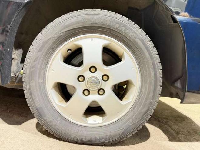 セレナ2.0 ハイウェイスター 4WD　防錆塗装4WDBluetoothオーディオCDスマキーエンスタドラレコ 2000