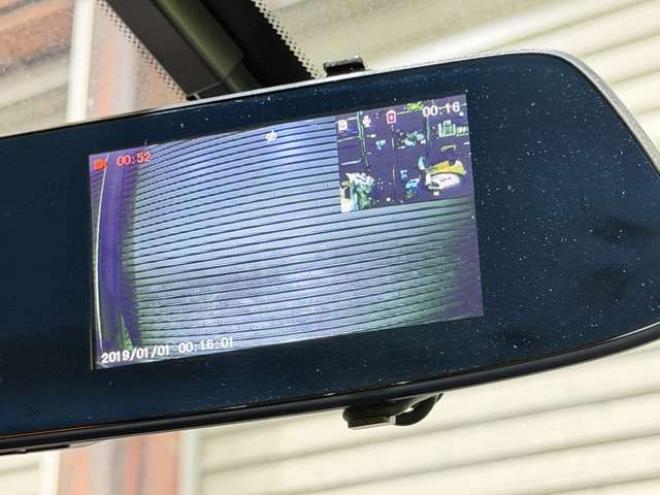 セレナ2.0 ハイウェイスター 4WD　防錆塗装4WDBluetoothオーディオCDスマキーエンスタドラレコ 2000