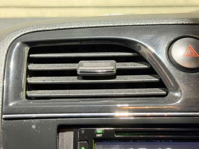 セレナ2.0 ハイウェイスター 4WD　防錆塗装4WDBluetoothオーディオCDスマキーエンスタドラレコ 2000