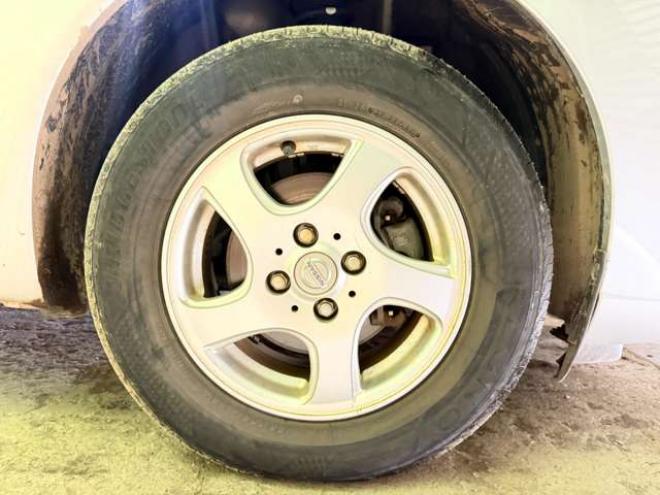 ノート1.2 X FOUR 4WD　防錆塗装4WDキーレス 1200