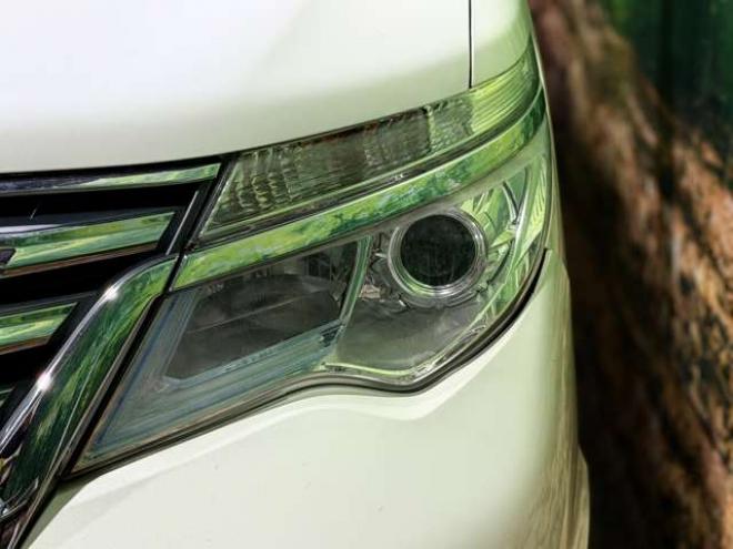セレナ2.0 ハイウェイスター Vセレクション+Safety 4WD　防錆塗装4WD 2000