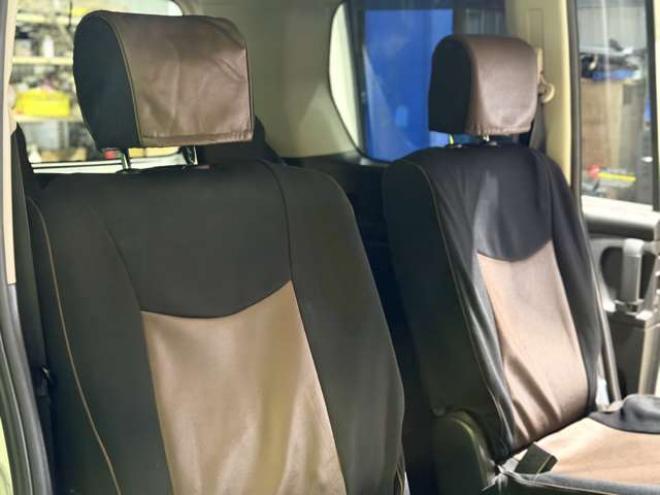 セレナ2.0 ハイウェイスター Vセレクション+Safety 4WD　防錆塗装4WD 2000
