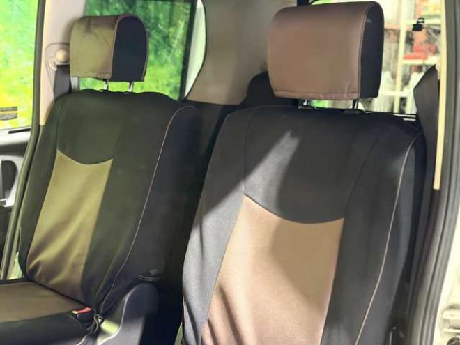 セレナ2.0 ハイウェイスター Vセレクション+Safety 4WD　防錆塗装4WD 2000
