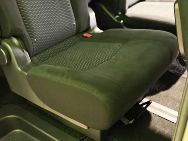 セレナ2.0 20X Vセレクション+Safety アンシャンテ セカンドスライドUP AセーフティPKG 4WD　防錆塗装4WDTVナビBカメエンスタETC積込タイヤ 2000