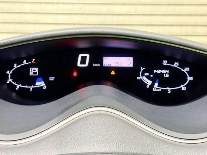 セレナ2.0 20X Vセレクション+Safety アンシャンテ セカンドスライドUP AセーフティPKG 4WD　防錆塗装4WDTVナビBカメエンスタETC積込タイヤ 2000