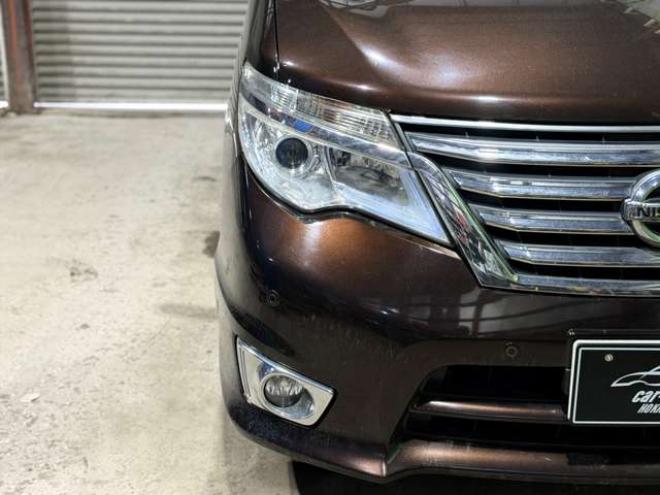 セレナ2.0 ハイウェイスター Vセレクション+Safety アドバンストセーフティ パッケージ 4WD　防錆塗装4WDTVナビBカメエンスタETC後席モニタ 2000