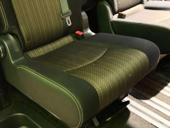 セレナ2.0 ハイウェイスター Vセレクション+Safety アドバンストセーフティ パッケージ 4WD　防錆塗装4WDTVナビBカメエンスタETC後席モニタ 2000