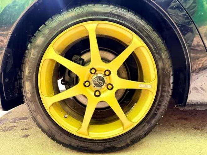 インプレッサスポーツ 2.0 i アイサイト 4WD　防錆塗装4WDTVナビBカメETC 2000