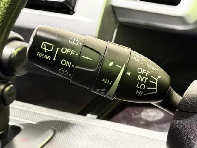 フリード1.5 G Lパッケージ 4WD　防錆塗装4WDナビBカメエンスタETC 1500