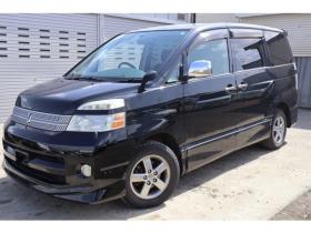 ヴォクシー　2.0 Z 煌 4WD　両側パワースライドドア・ナビ・TV・バックカメラ・キーレス・タイミングチェーン式 2000