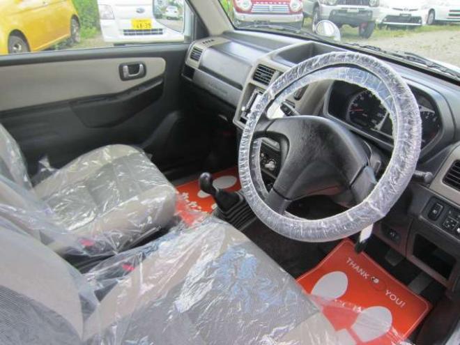 パジェロミニVR 4WD　ターボ 5速MT 切替式4WD フォグ アンダーガード ドアバイザー 背面ハードケース シートヒーター CD 社外アルミ 夏冬タイヤ付 1年間走行無制限保証付 660