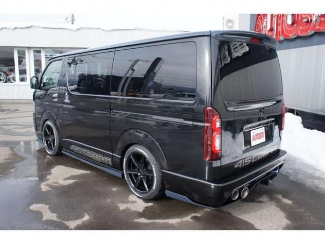レジアスエース2.8 スーパーGL ダークプライム ロングボディ ディーゼルターボ 4WD　415COBRAオフィシャルコンプリート　ファントムヘッドライトシステム&新作HP-6　18インチホイール&フェイスリフトキット&フルエアロ&フローティングリップ&ローフォルムフェンダー　玄武2インチダウンブロック 2800