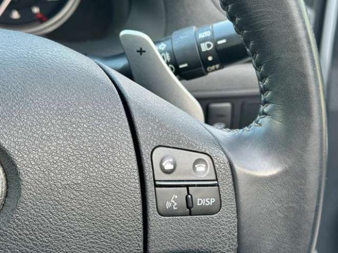 レクサスIS 250 4WD　スマートキー・エンジンスターター・純正HIDマルチナビ・両席シートヒーター・クルーズコントロール・パドルシフト・HIDヘッドライト・LEDフォグ・ワイパーデアイサー・ETC・Bカメラ・AUX・ワンセグTV・両席パワー 2500