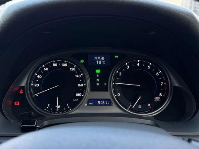 レクサスIS 250 4WD　スマートキー・エンジンスターター・純正HIDマルチナビ・両席シートヒーター・クルーズコントロール・パドルシフト・HIDヘッドライト・LEDフォグ・ワイパーデアイサー・ETC・Bカメラ・AUX・ワンセグTV・両席パワー 2500