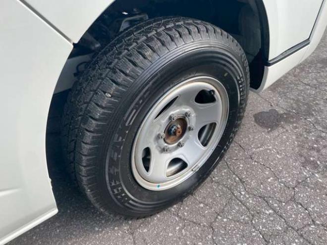 ハイエースバン2.8 ウェルキャブ Bタイプ ロング ディーゼルターボ 4WD　4WD　ウェルキャブBタイプ　10人乗り(車いす2基+8人)　トヨタセーフティセンス付　リアヒーター・クーラー 福祉車両 2800