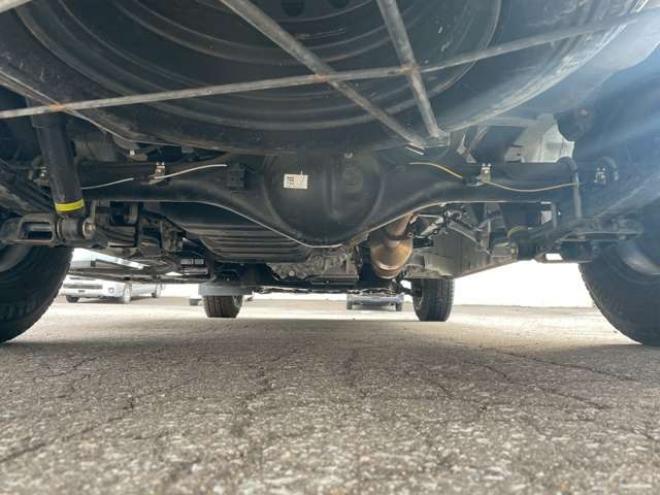 ハイエースバン2.8 ウェルキャブ Bタイプ ロング ディーゼルターボ 4WD　4WD　ウェルキャブBタイプ　10人乗り(車いす2基+8人)　トヨタセーフティセンス付　リアヒーター・クーラー 福祉車両 2800