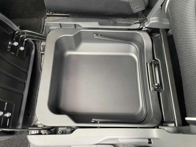 ハスラーXターボ 4WD　1年保証/9インチ大型ナビ・フルセグTV/Bluetooth/バックカメラ/エンジンスターター/キー2本/ドラレコ/純正15インチアルミホイール付き夏タイヤ装着/アルミホイール付き冬タイヤ付き/車検整備2年付/法定整備/修復歴無 660