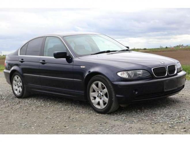 BMW3シリーズ 320i　検二年　ワンオーナー　ETC　キーレス 正規輸入車 2WD 2200