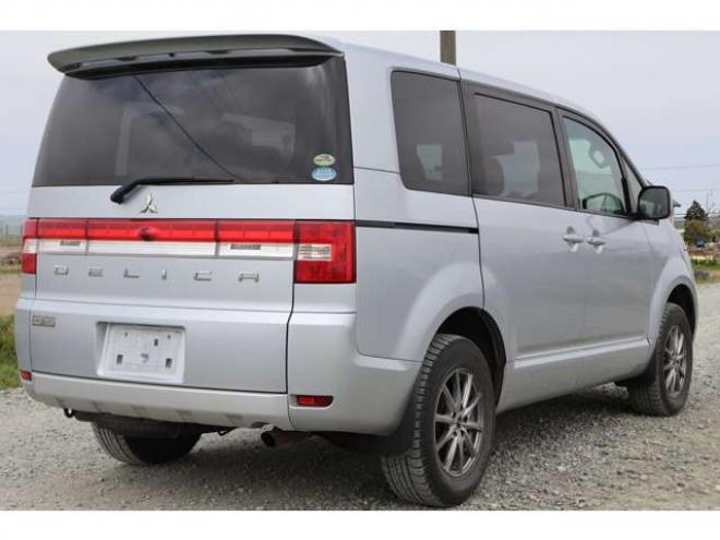 デリカD：5 2.4 G ナビパッケージ 4WD　検二年　ワンオーナー　バックカメラ　ETC　クルコン　パドルシフト　オートライト　自社　ローンカノウ 2400