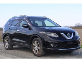 エクストレイル　2.0 20X 2列車 4WD　検二年　バックモニター　TV　シートヒーター　自社　ローンカノウ 2000
